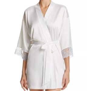 In Bloom by Jonquil “The Mrs” Wrap Bridal Robe